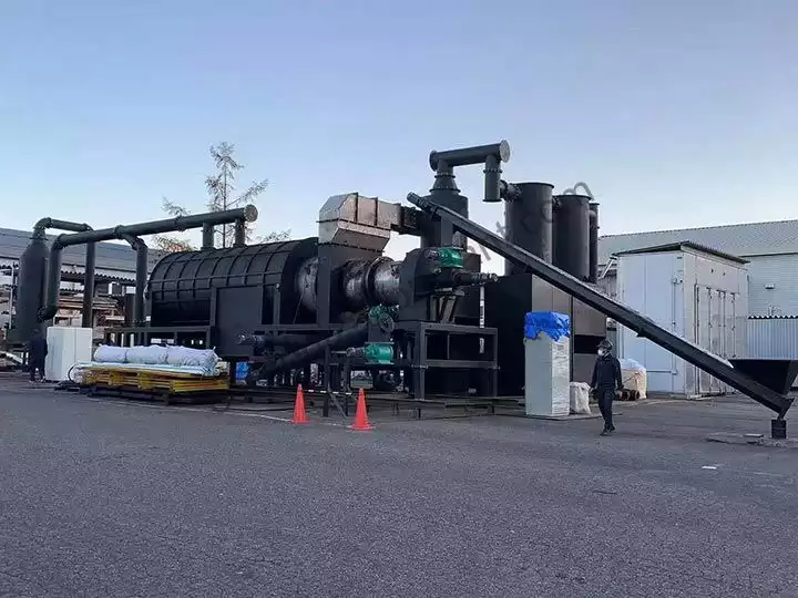 continuous charcoal machine in Japan